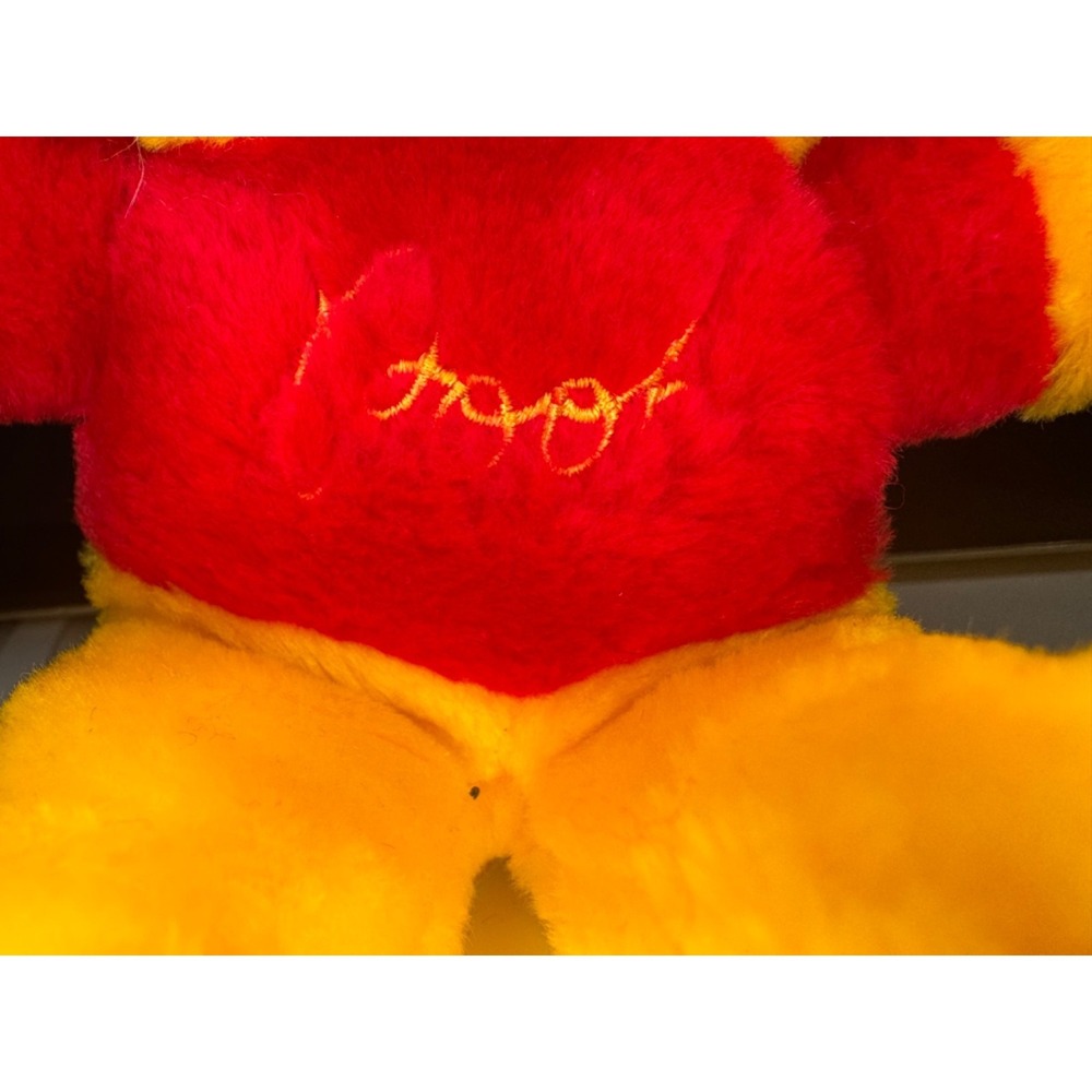 Vintage Disney Winnie the Pooh Plush Bear 9" Classic Red Shirt Stuffed Animal - Picture 7 of 7